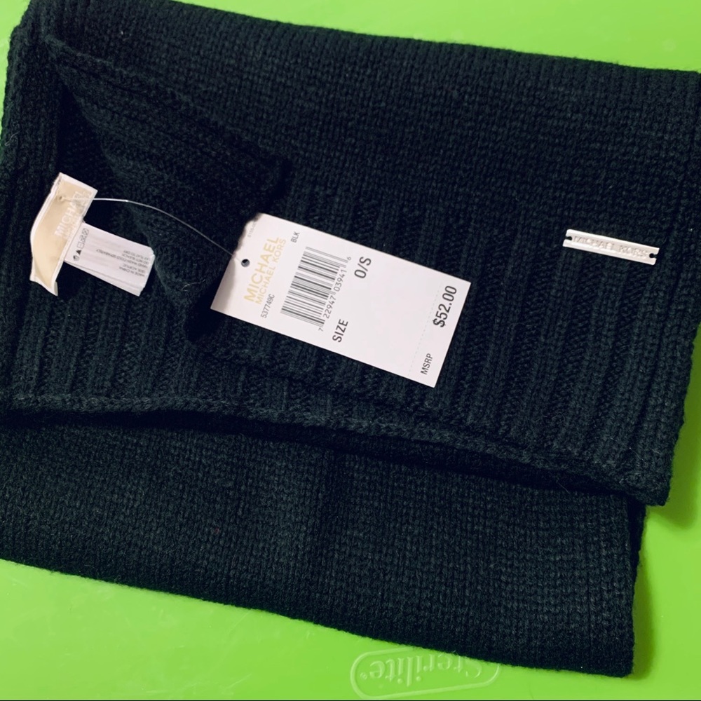 NWT Michael Kors Black Knit Scarf